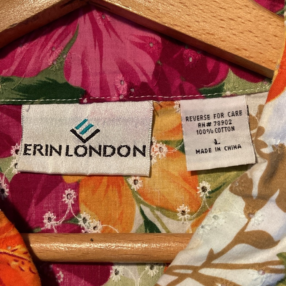 ERIN LONDON floral eyelet lightweight jacket, 2 top front pockets, sz. L $8 - Picture 3 of 4